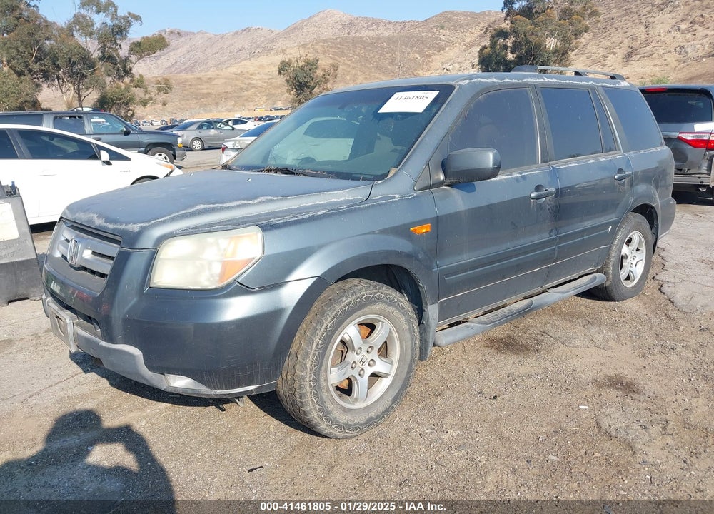 2006 HONDA PILOT EX-L VIN: 5FNYF28636B021196