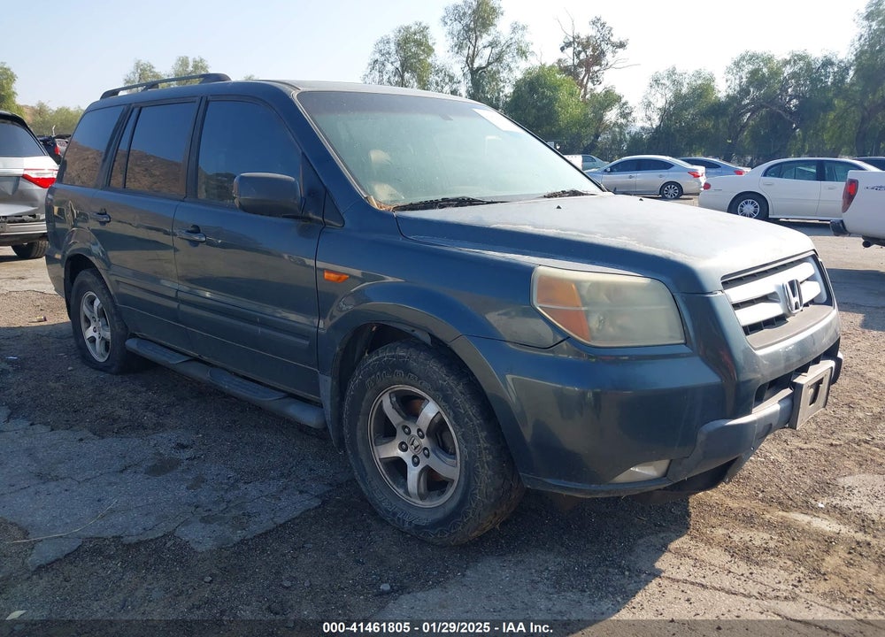 2006 HONDA PILOT EX-L VIN: 5FNYF28636B021196