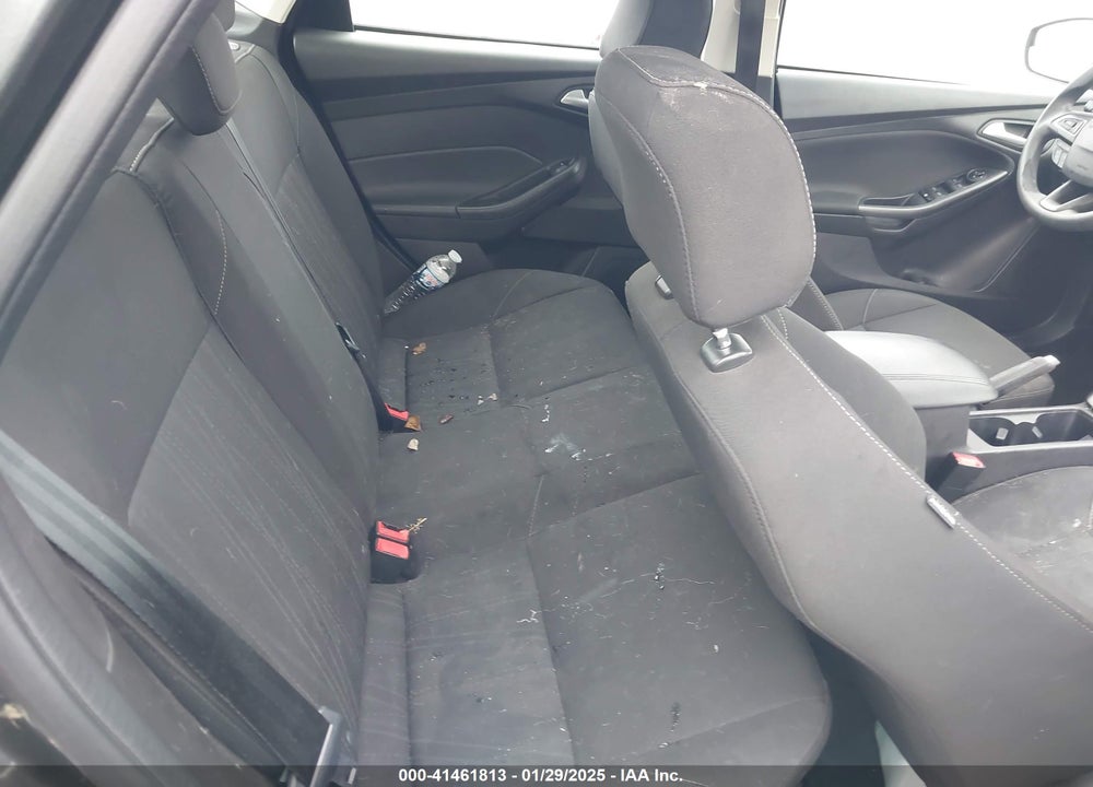 2017 FORD FOCUS VIN: 1FADP3H24HL303223