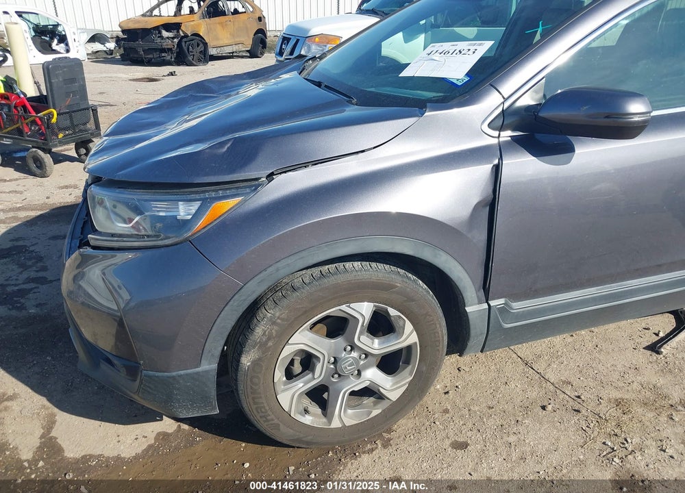 2019 HONDA CR-V VIN: 7FARW1H81KE037279