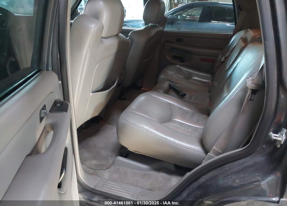 2005 CHEVROLET TAHOE LT VIN: 1GNEK13T05J200462