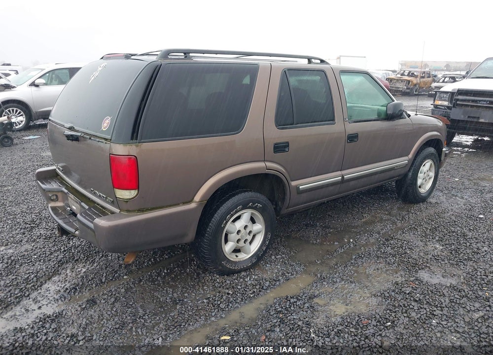 2000 CHEVROLET BLAZER LS VIN: 1GNDT13W1YK162399