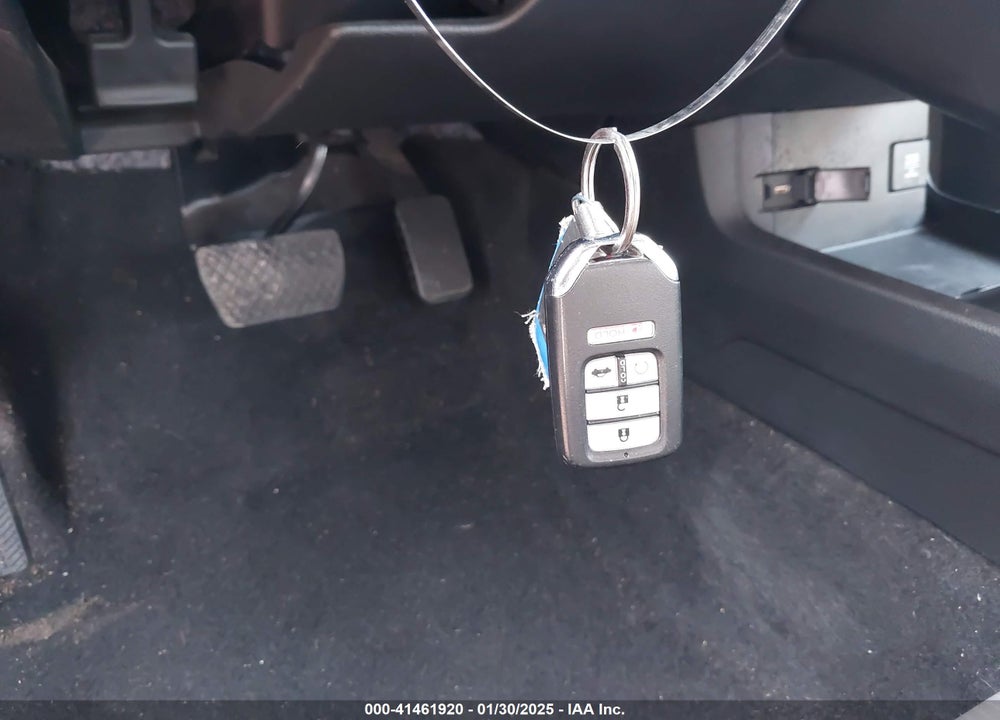 2019 HONDA CIVIC VIN: 19XFC1F75KE215847