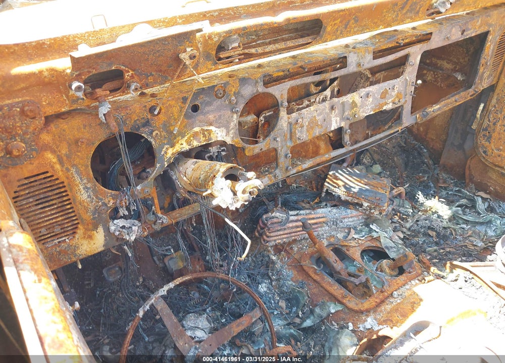 1993 JEEP WRANGLER / YJ SAHARA VIN: 1J4FY49SXPP221809