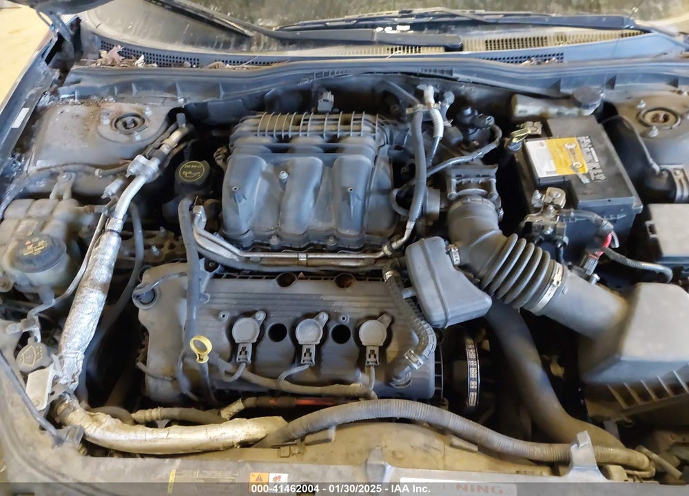 2010 FORD FUSION VIN: 3FAHP0JG5AR260640