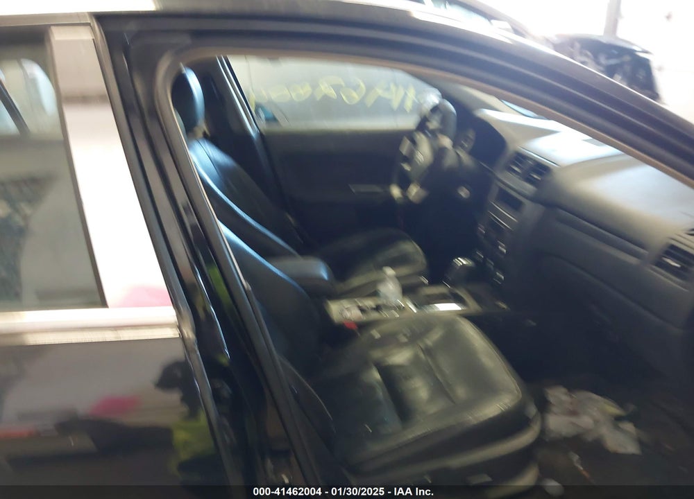 2010 FORD FUSION VIN: 3FAHP0JG5AR260640