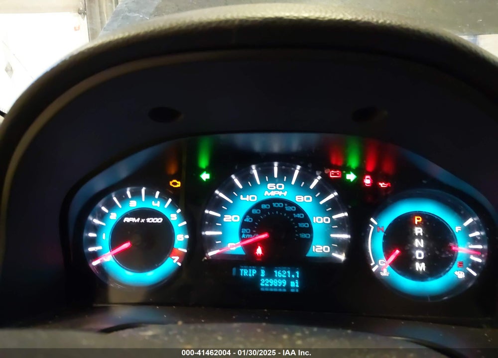 2010 FORD FUSION VIN: 3FAHP0JG5AR260640