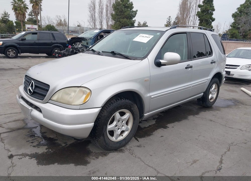 2001 MERCEDES-BENZ ML 320 VIN: 4JGAB54E21A236772