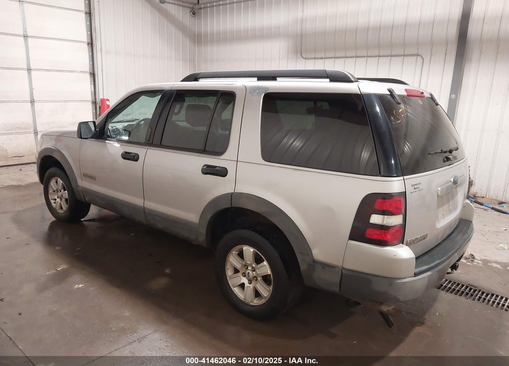 2006 FORD EXPLORER XLT VIN: 1FMEU73856UB59887