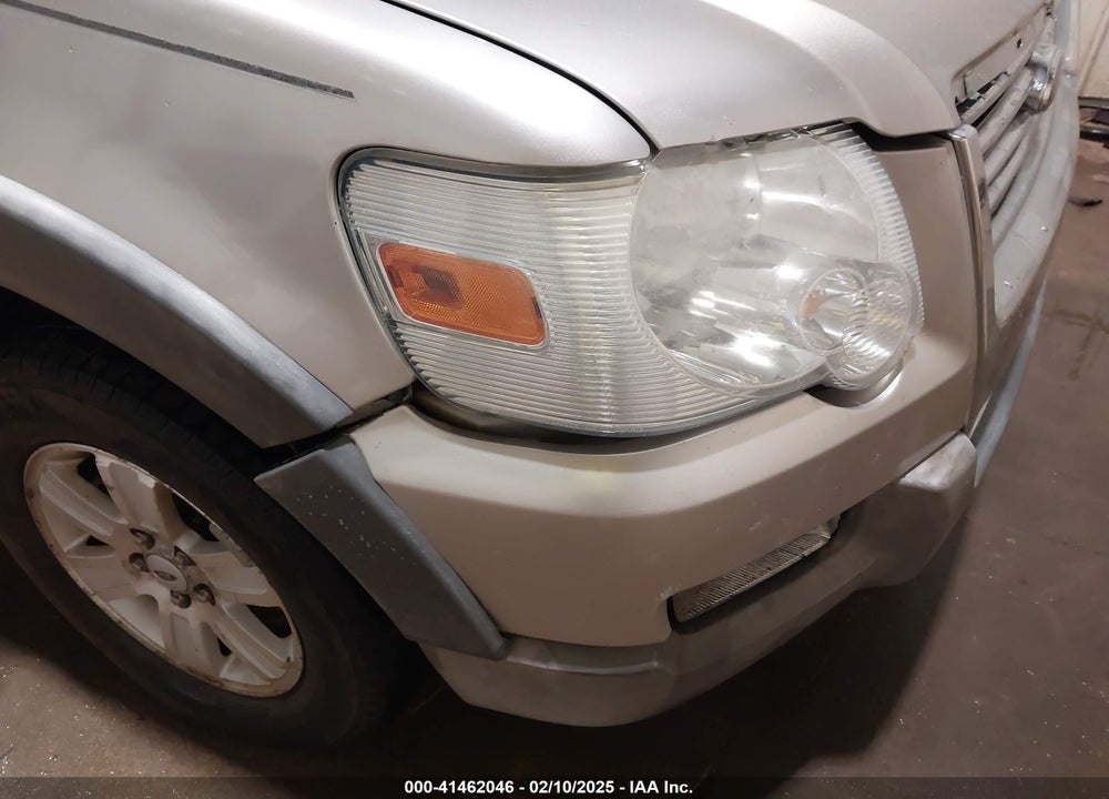 2006 FORD EXPLORER XLT VIN: 1FMEU73856UB59887