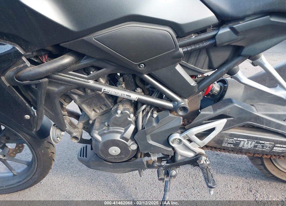2023 HONDA CBF300 NA VIN: MLHNC5556P5300456