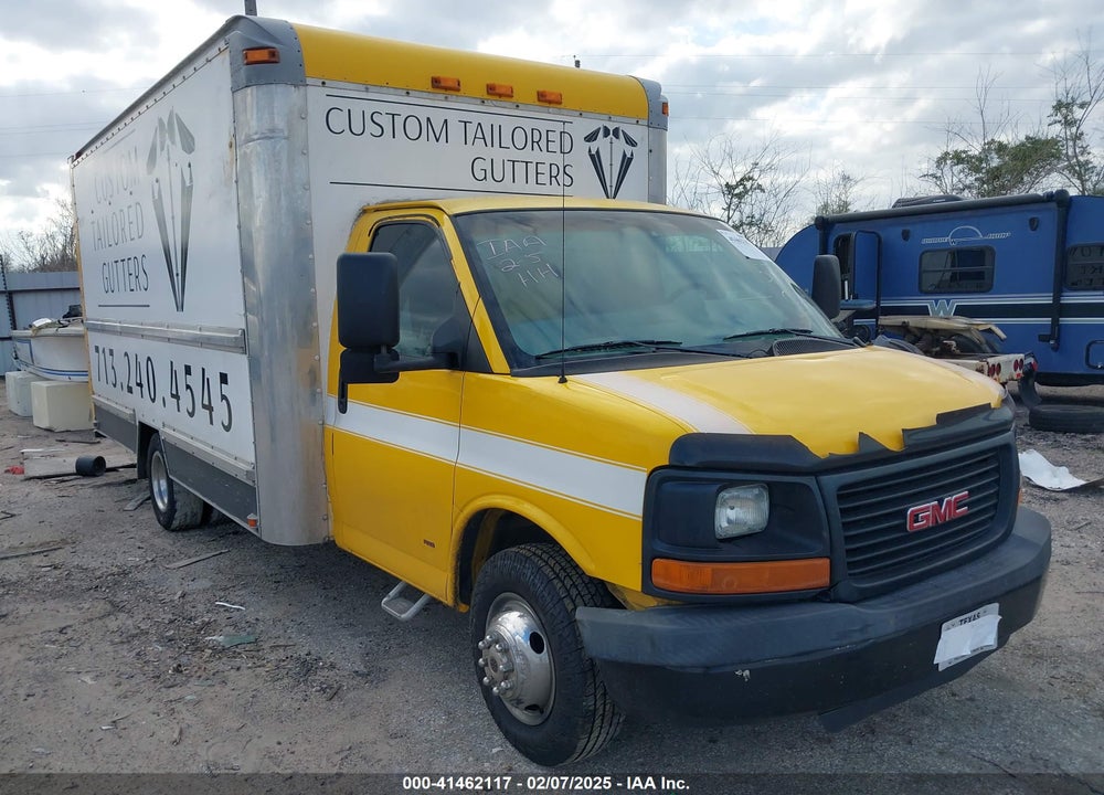 2004 GMC SAVANA CUTAWAY STANDARD W/C7A VIN: 1GDHG31U741905753