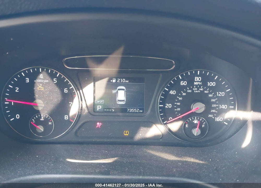 2019 KIA SORENTO 3.3L LX VIN: 5XYPG4A52KG558439