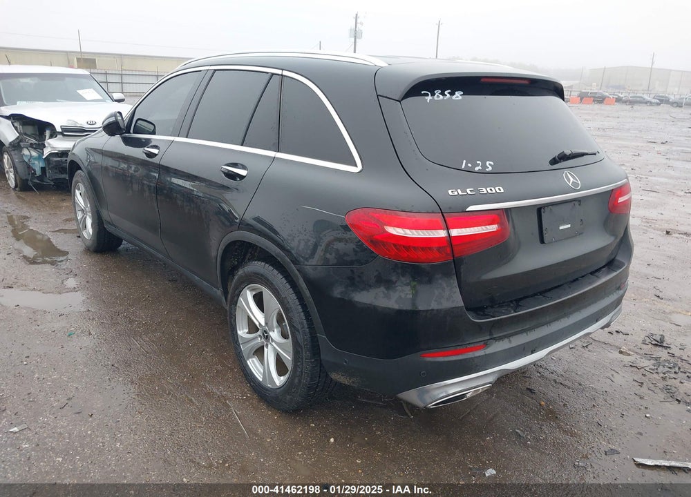 2018 MERCEDES-BENZ GLC 300 VIN: WDC0G4JBXJV087858