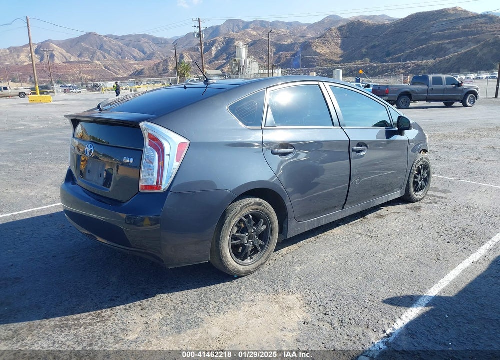 2015 TOYOTA PRIUS VIN: JTDKN3DU3F0443339