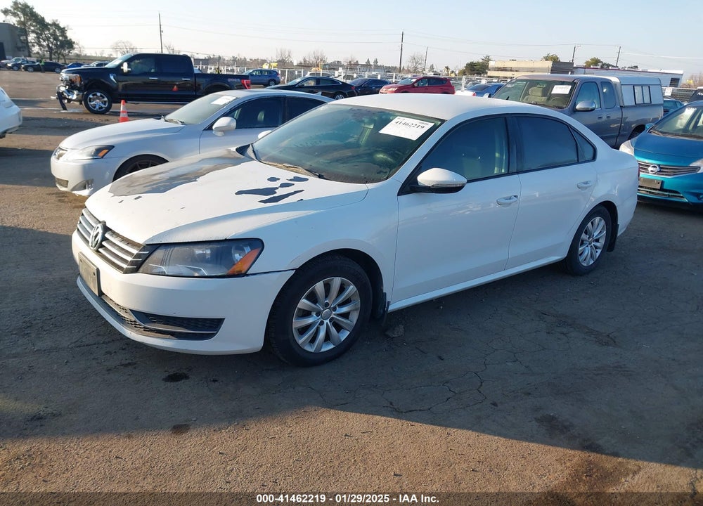 2012 VOLKSWAGEN PASSAT 2.5L S VIN: 1VWAP7A33CC014590