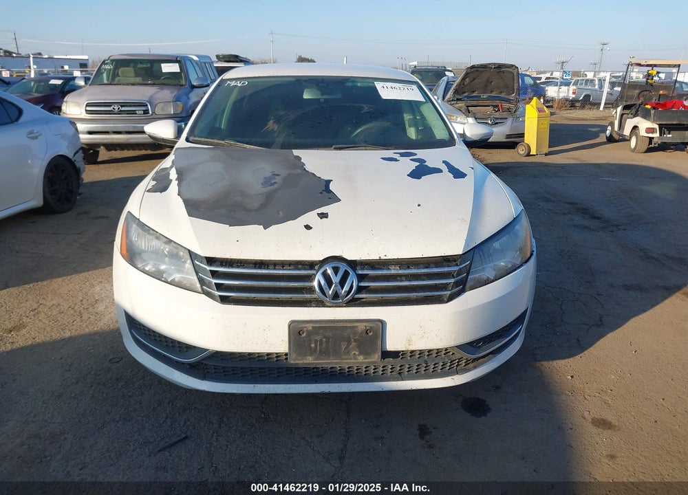 2012 VOLKSWAGEN PASSAT 2.5L S VIN: 1VWAP7A33CC014590
