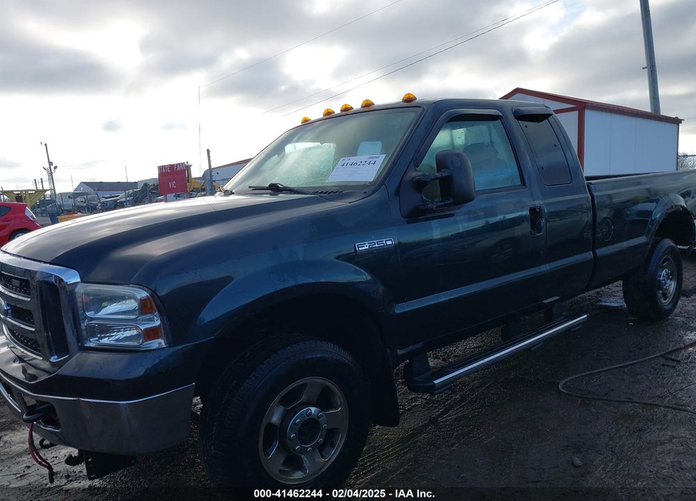 2005 FORD F-250 LARIAT/XL/XLT VIN: 1FTSX21515EC44177