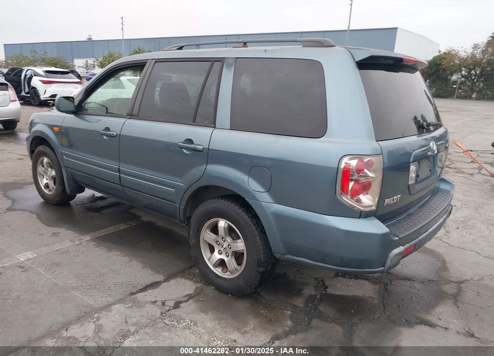 2006 HONDA PILOT EX-L VIN: 5FNYF28666B020107