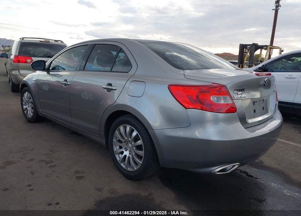 2013 SUZUKI KIZASHI VIN: JS2RE9A34D6100116
