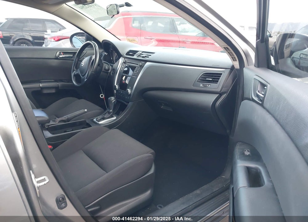 2013 SUZUKI KIZASHI VIN: JS2RE9A34D6100116