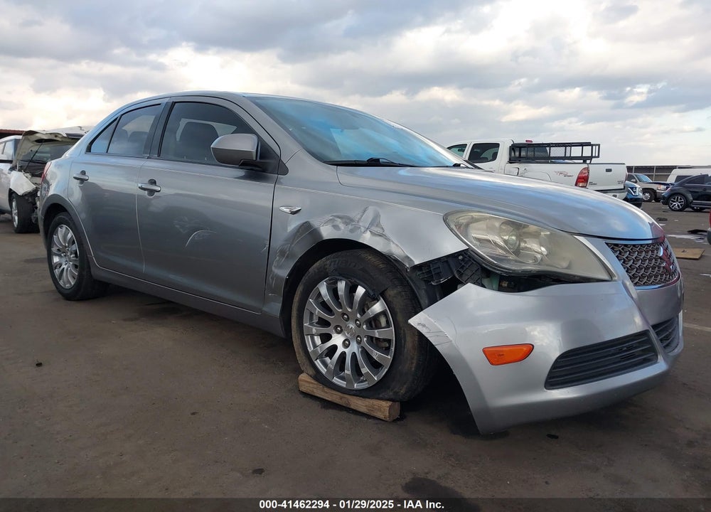 2013 SUZUKI KIZASHI VIN: JS2RE9A34D6100116