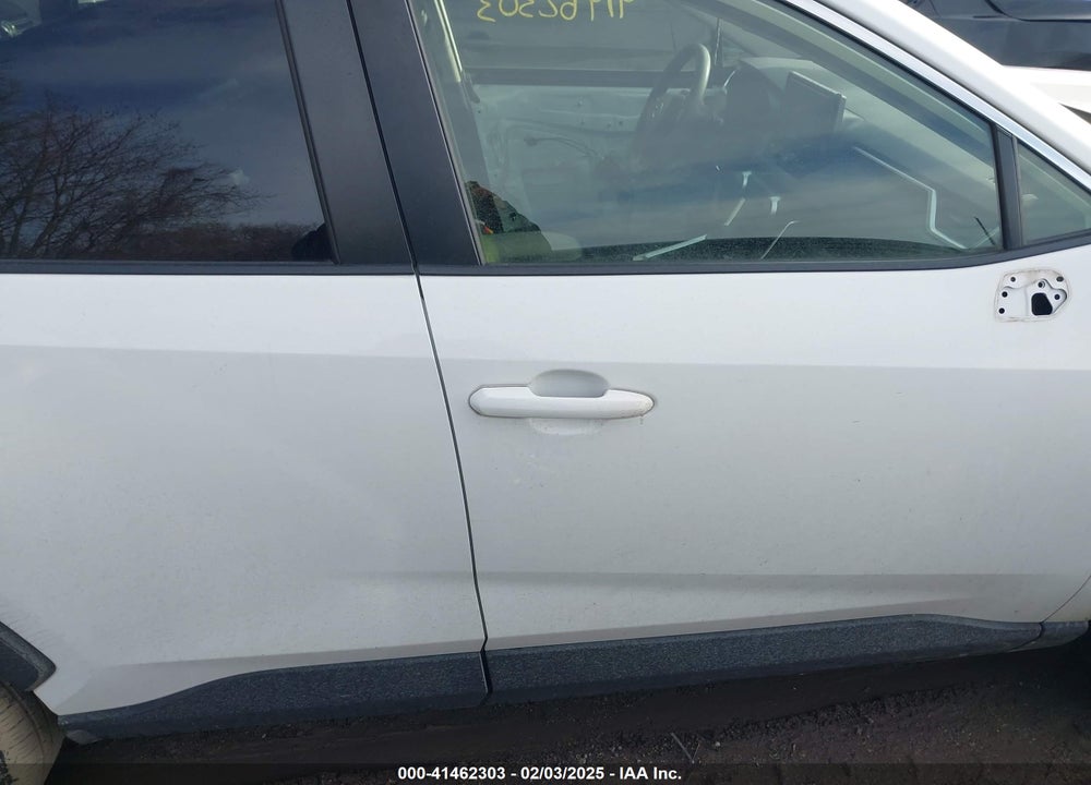 2019 TOYOTA RAV4 LE VIN: JTMH1RFV2KD016915