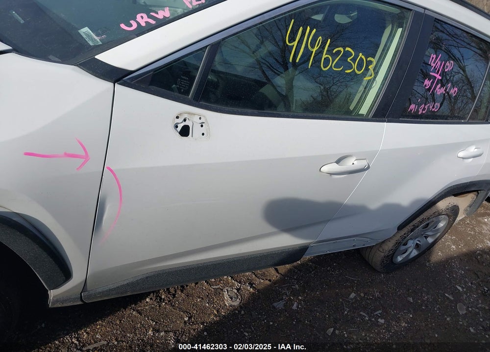 2019 TOYOTA RAV4 LE VIN: JTMH1RFV2KD016915
