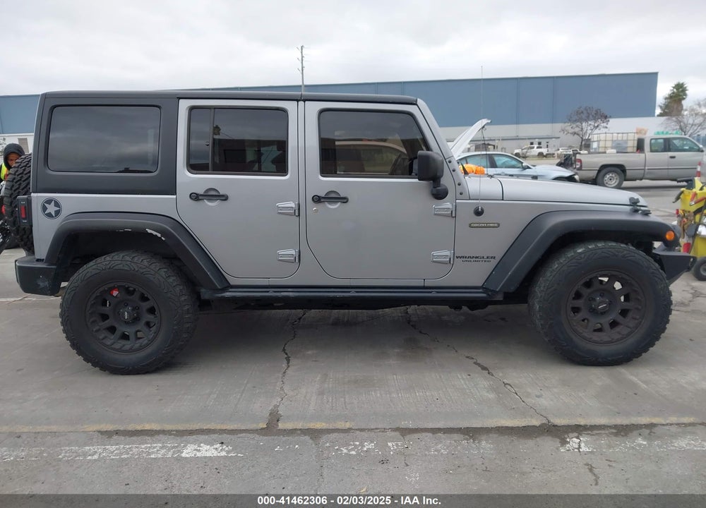 2017 JEEP WRANGLER UNLIMITED FREEDOM 4X4 VIN: 1C4BJWDGXHL579783