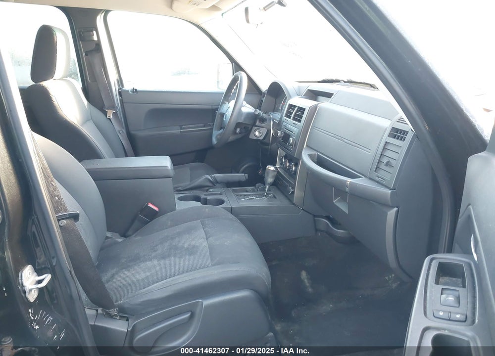 2009 JEEP LIBERTY SPORT VIN: 1J8GN28K19W535858