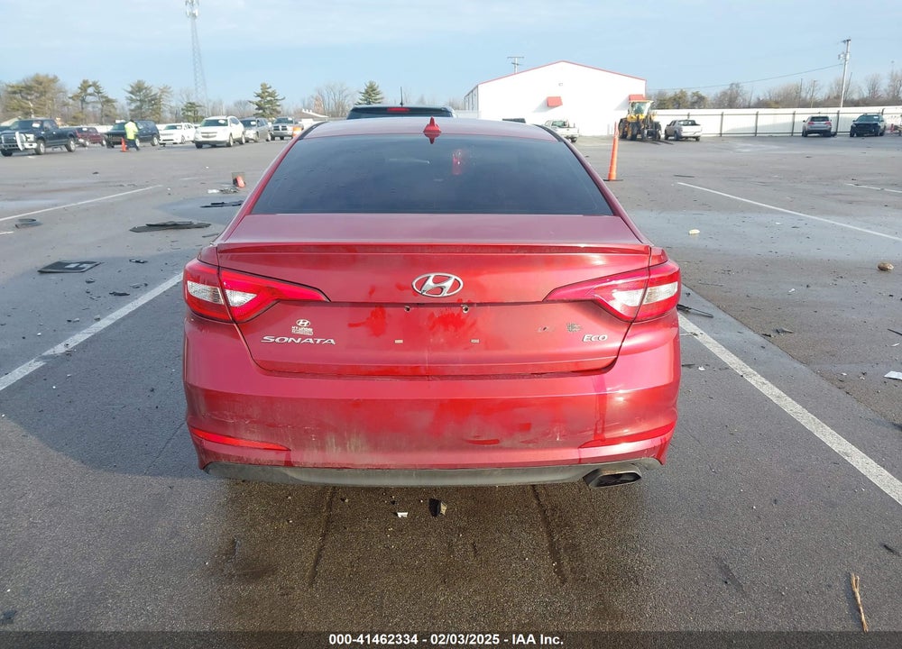 2015 HYUNDAI SONATA VIN: 5NPE24AA7FH142081