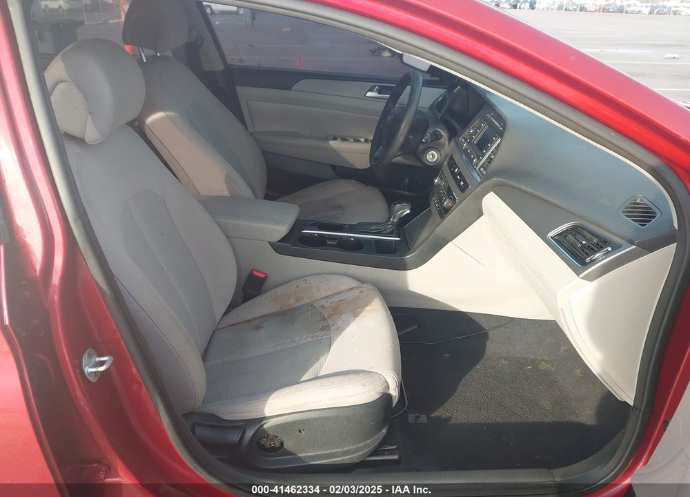 2015 HYUNDAI SONATA VIN: 5NPE24AA7FH142081