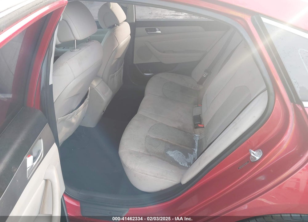 2015 HYUNDAI SONATA VIN: 5NPE24AA7FH142081