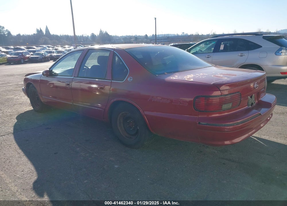 1995 CHEVROLET CAPRICE / IMPALA CLASSIC SS VIN: 1G1BL52P1SR172441