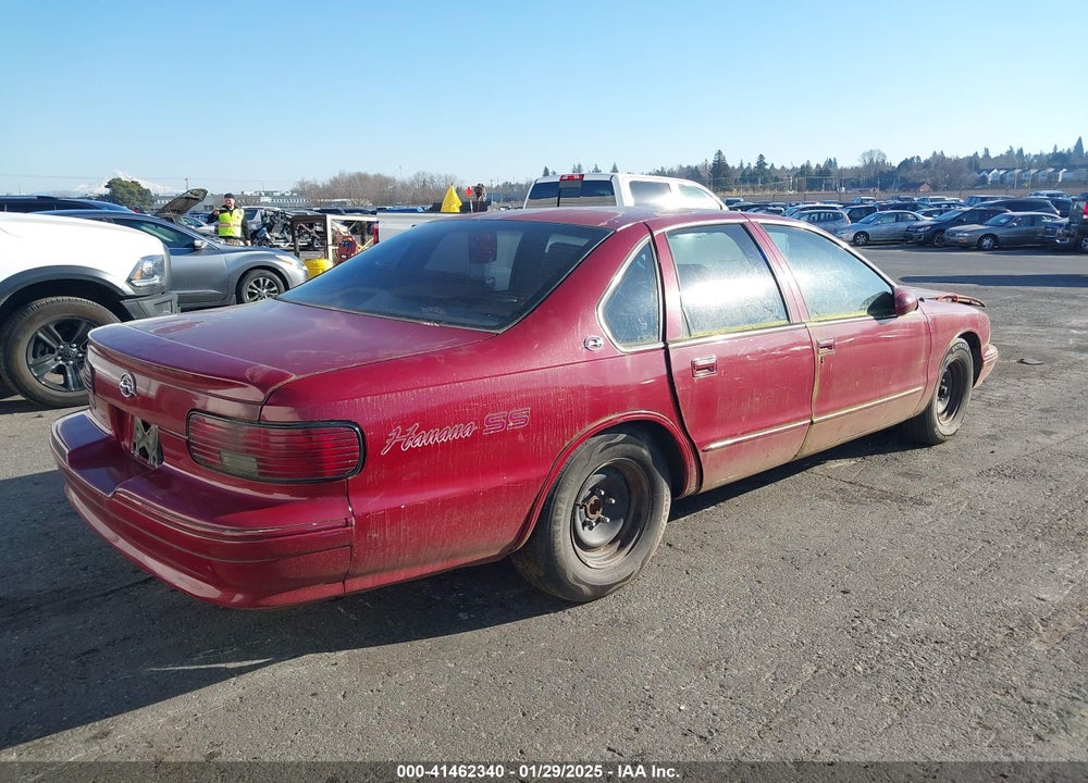1995 CHEVROLET CAPRICE / IMPALA CLASSIC SS VIN: 1G1BL52P1SR172441
