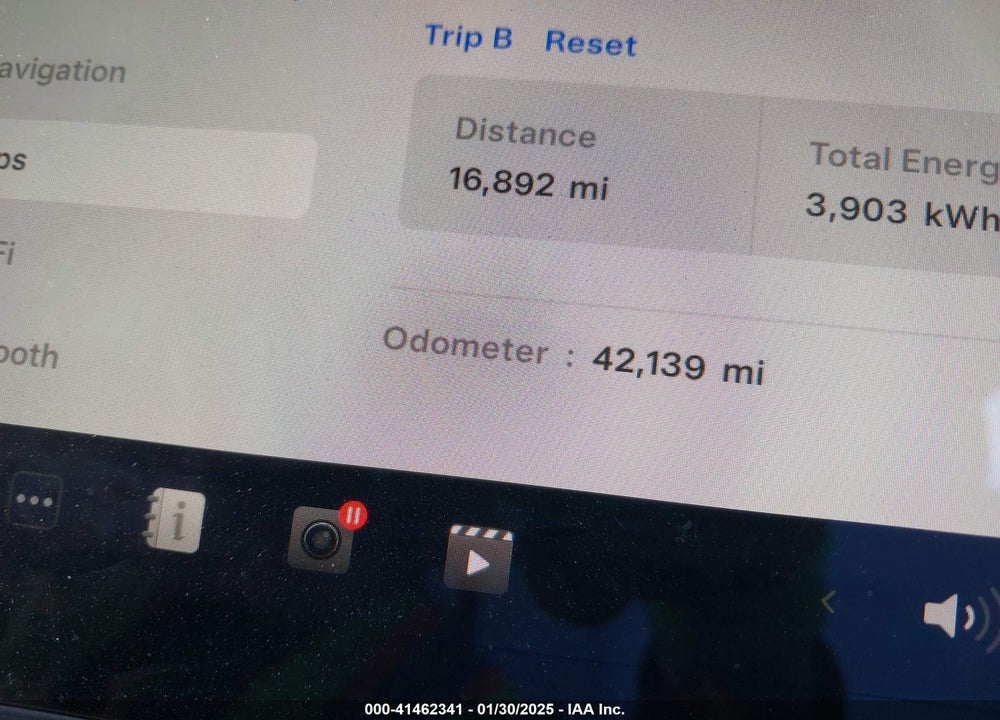 2021 TESLA MODEL 3 VIN: 5YJ3E1EAXMF938813