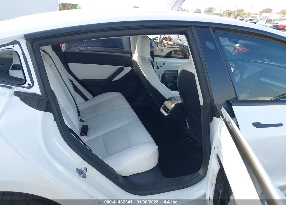 2021 TESLA MODEL 3 VIN: 5YJ3E1EAXMF938813