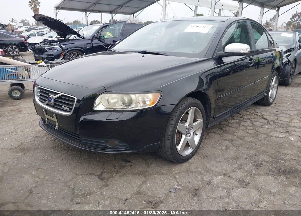 2010 VOLVO S40 T5 R-DESIGN VIN: YV1672MH4A2488208