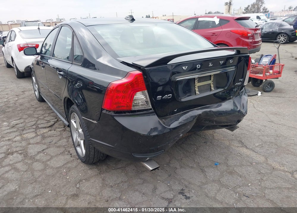 2010 VOLVO S40 T5 R-DESIGN VIN: YV1672MH4A2488208
