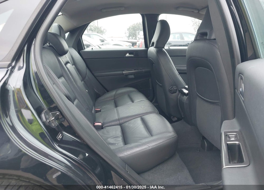 2010 VOLVO S40 T5 R-DESIGN VIN: YV1672MH4A2488208