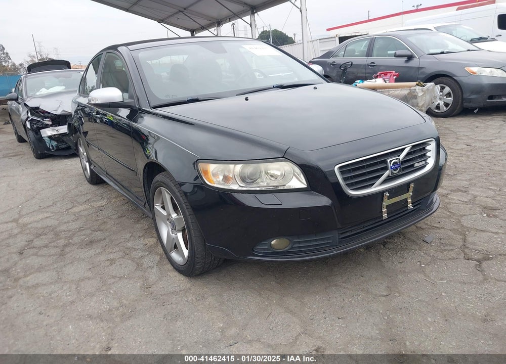 2010 VOLVO S40 T5 R-DESIGN VIN: YV1672MH4A2488208