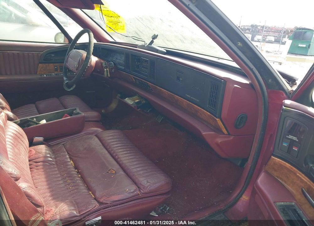 1992 BUICK PARK AVENUE VIN: 1G4CW53L4N1642328