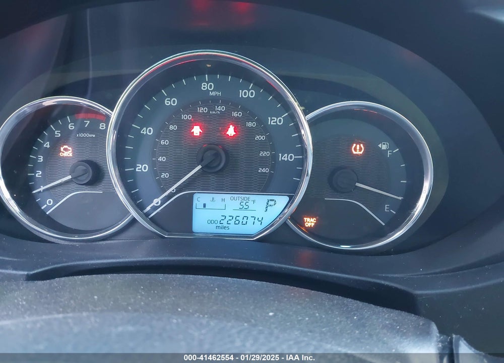 2016 TOYOTA COROLLA VIN: 2T1BURHE6GC647732