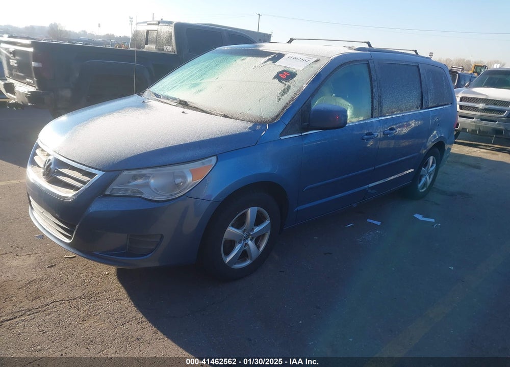 2011 VOLKSWAGEN ROUTAN SE VIN: 2V4RW3DG5BR739975