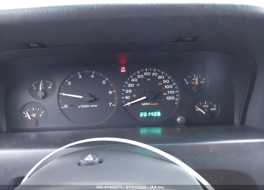 1999 JEEP GRAND CHEROKEE LAREDO VIN: 1J4GW58S4XC567671