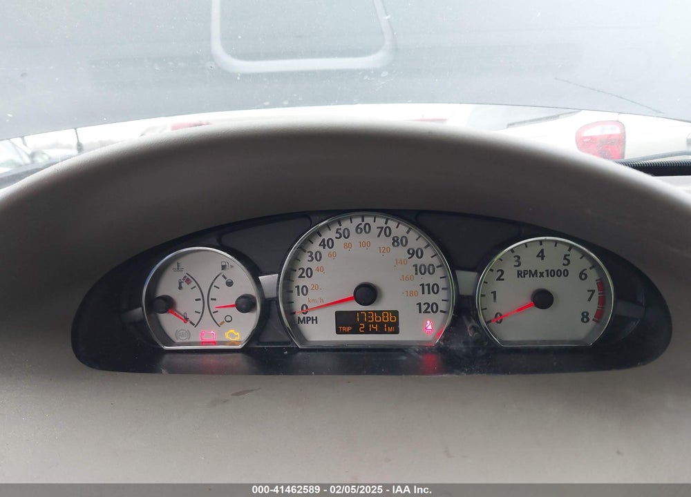 2005 SATURN ION 3 VIN: 1G8AL52F05Z106472