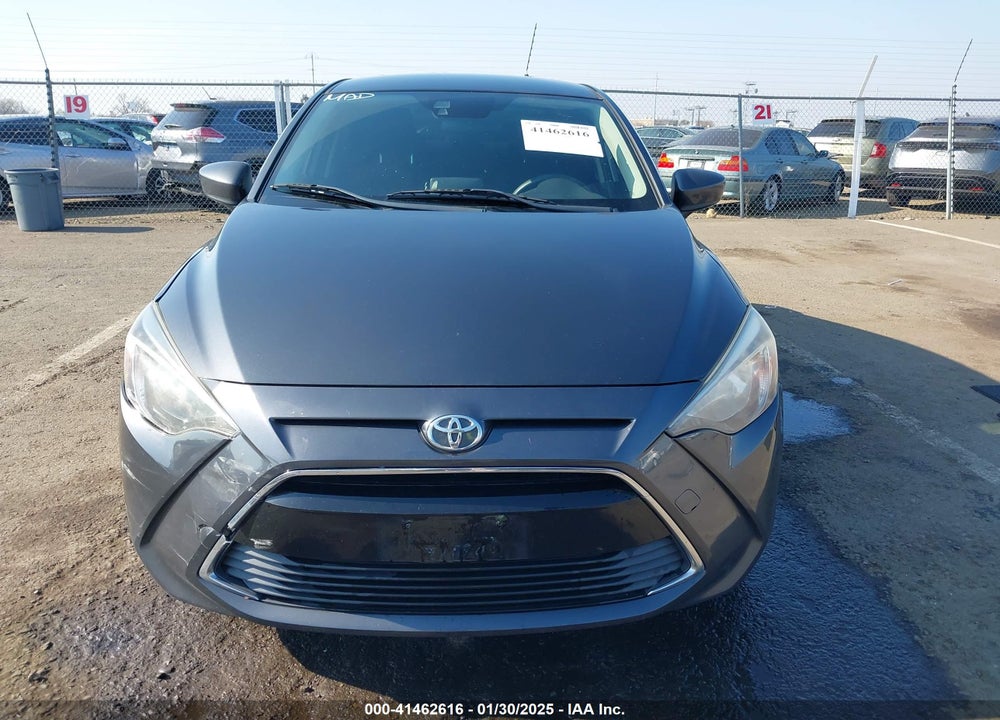 2018 TOYOTA YARIS IA VIN: 3MYDLBYV2JY302063
