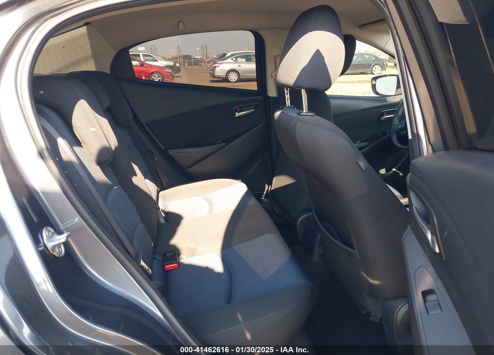 2018 TOYOTA YARIS IA VIN: 3MYDLBYV2JY302063