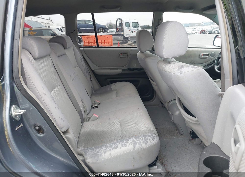 2004 TOYOTA HIGHLANDER V6 W/O 3RD ROW (A5) VIN: JTEGP21A240014433
