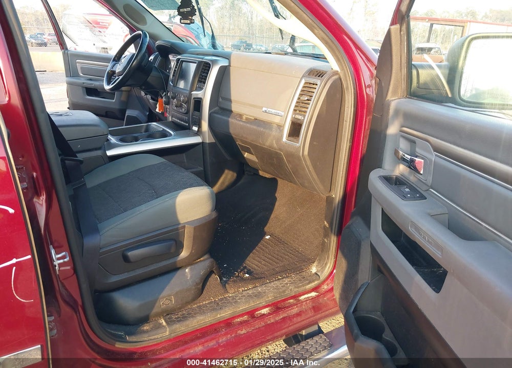 2016 RAM 1500 VIN: 1C6RR7GT7GS388193